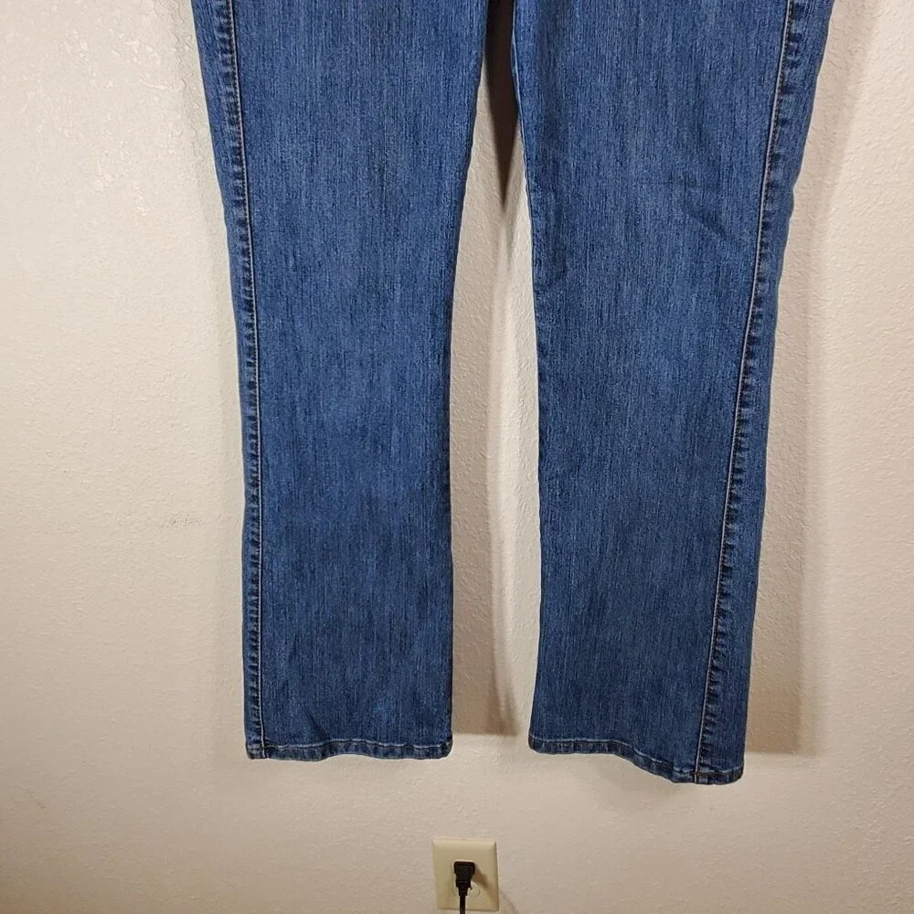 Wrangler Womens Aura Classic Blue Denim Jeans Average Fit 32x31